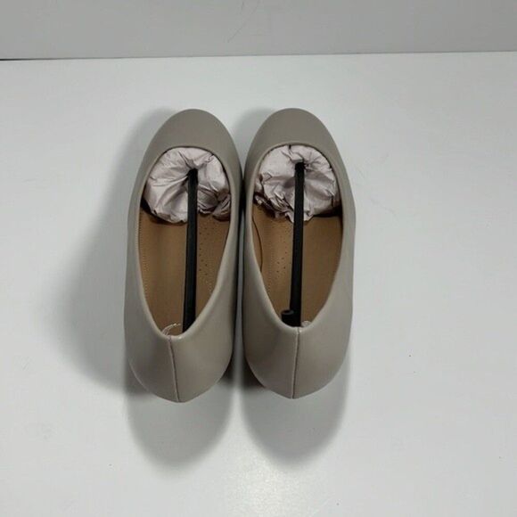 Journee Collection Saar Pump Grey size 8.5 - Picture 2 of 5